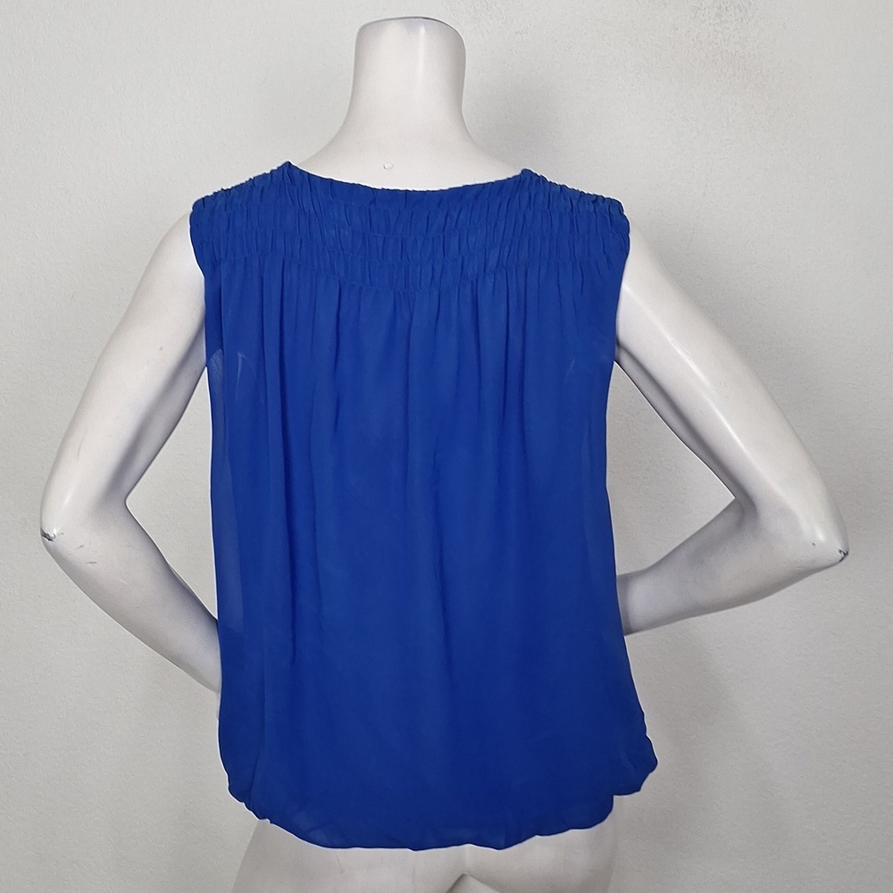 Max Studio “NEW” Blue V-Neck Surplice Front Gorpcore Sleeveless Blouse Size S - Picture 6 of 14